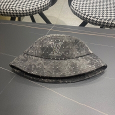 Louis Vuitton Caps